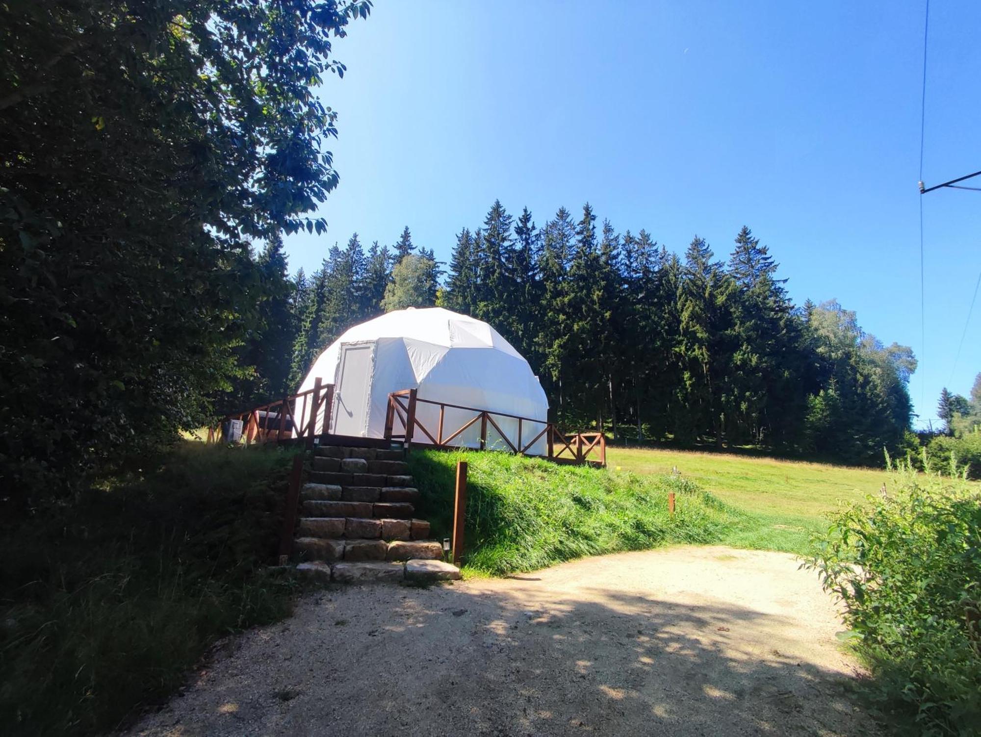Forrest Glamp Otel Mieroszow Dış mekan fotoğraf